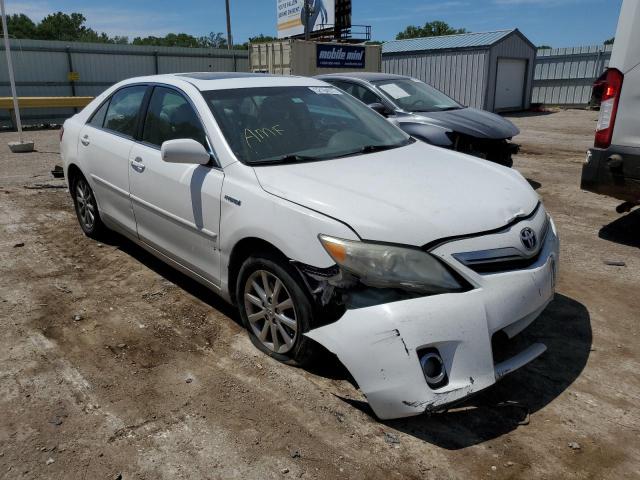 TOYOTA CAMRY HYBR 2011 with VIN 4T1BB3EK0BU142757 - Photo from auction