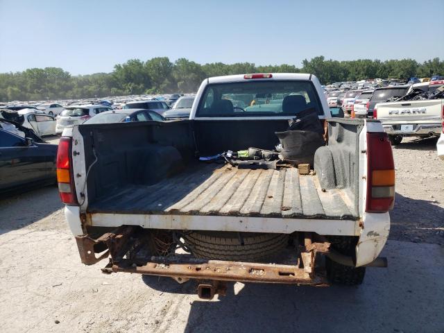 Photo 6 from auction – 2001 CHEVROLET SILVERADO with VIN 1GCEK14V31E268542