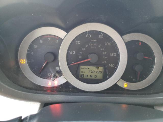 Photo 8 from auction – 2006 TOYOTA RAV4 LIMIT with VIN JTMBD31V766020471