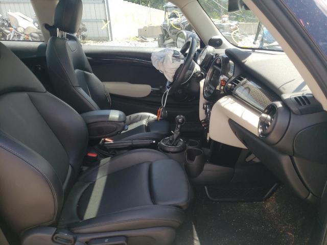 Photo 5 from auction – 2016 MINI COOPER S with VIN WMWXP7C52G2C60988