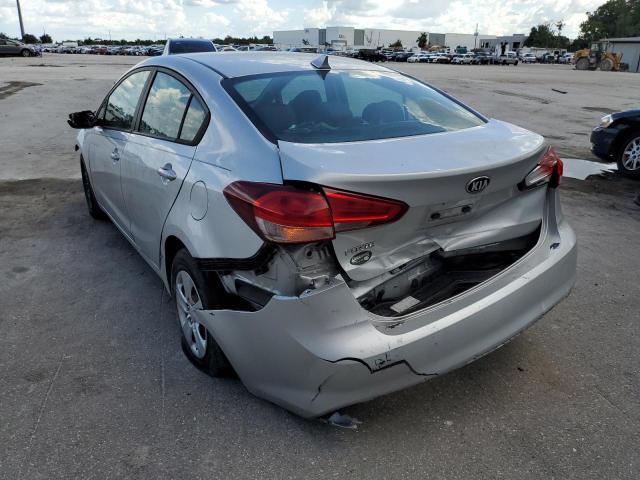 Photo 3 from auction – 2017 KIA FORTE LX with VIN 3KPFK4A7XHE039625