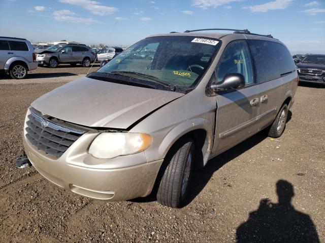 Photo 2 from auction – 2006 CHRYSLER TOWN & COU with VIN 2A4GP54L46R644444