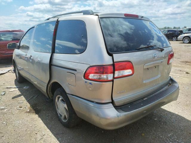 Photo 3 from auction – 2002 TOYOTA SIENNA LE with VIN 4T3ZF13C52U508190