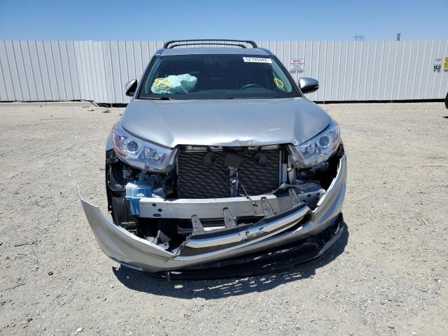 Photo 9 from auction – 2016 TOYOTA HIGHLANDER with VIN 5TDYKRFH4GS172876