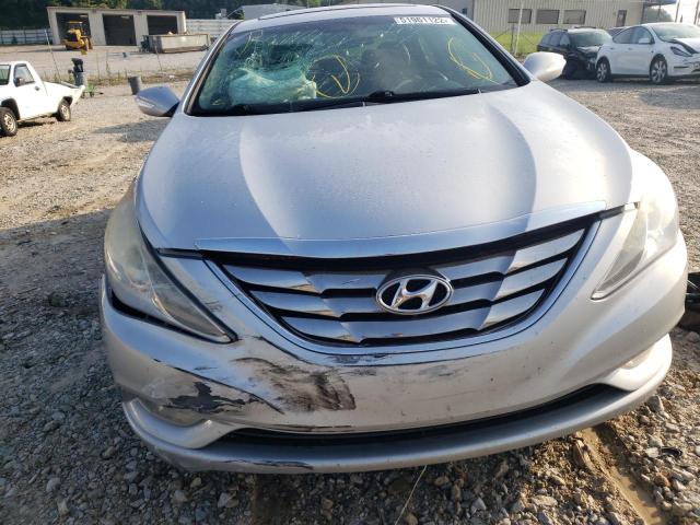 Photo 9 from auction – 2013 HYUNDAI SONATA SE with VIN 5NPEC4AB5DH722545