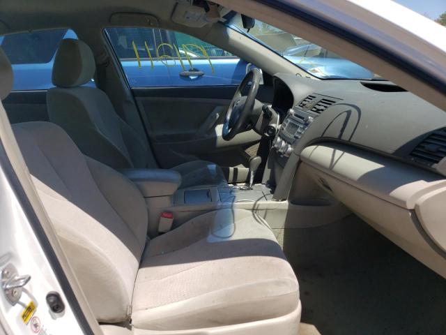 Photo 5 from auction – 2011 TOYOTA CAMRY BASE with VIN 4T1BF3EK2BU698752