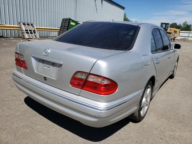 Photo 4 from auction – 2001 MERCEDES-BENZ E 320 with VIN WDBJF65J61B183044