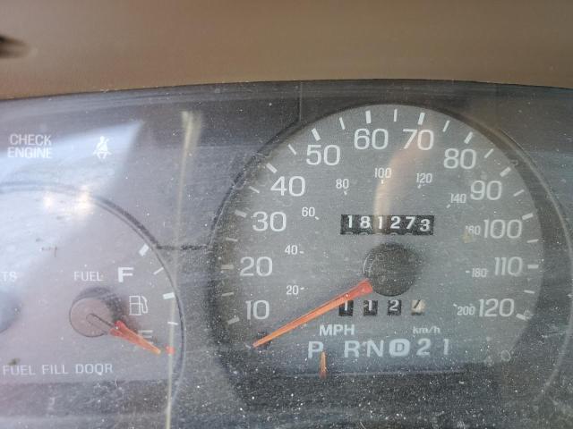Photo 8 from auction – 2000 MERCURY GRAND MARQ with VIN 2MEFM75W5YX700757