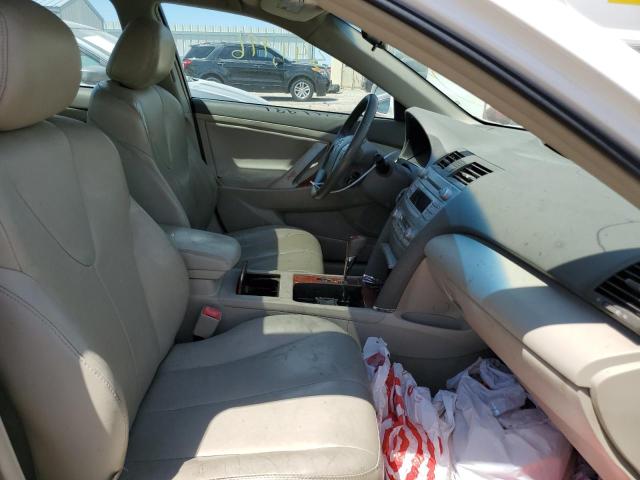 Photo 5 from auction – 2011 TOYOTA CAMRY HYBR with VIN 4T1BB3EK0BU142757