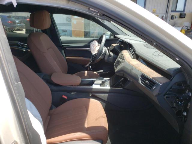 Photo 5 from auction – 2021 AUDI E-TRON PRE with VIN WA1LAAGE0MB020979