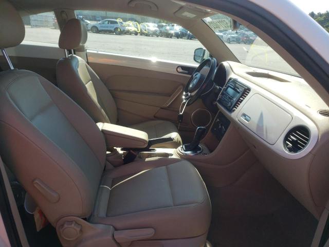 Photo 5 from auction – 2014 VOLKSWAGEN BEETLE with VIN 3VWJP7AT0EM613514