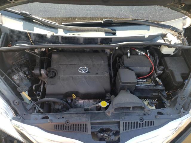 Photo 7 from auction – 2014 TOYOTA SIENNA XLE with VIN 5TDDK3DC5ES088405
