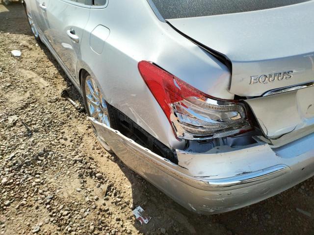Photo 9 from auction – 2011 HYUNDAI EQUUS SIGN with VIN KMHGH4JF3BU042140