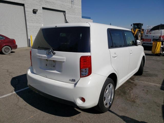 Photo 4 from auction – 2014 TOYOTA SCION XB with VIN JTLZE4FE6EJ052452