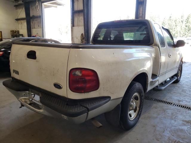 Photo 4 from auction – 2000 FORD F150 with VIN 1FTRX07W3YKA84277