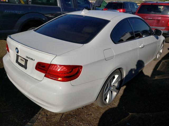 Photo 4 from auction – 2011 BMW 328 I SULE with VIN WBAKE5C58BE429727