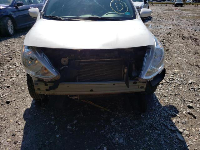 Photo 9 from auction – 2017 NISSAN VERSA S with VIN 3N1CN7AP3HL889011