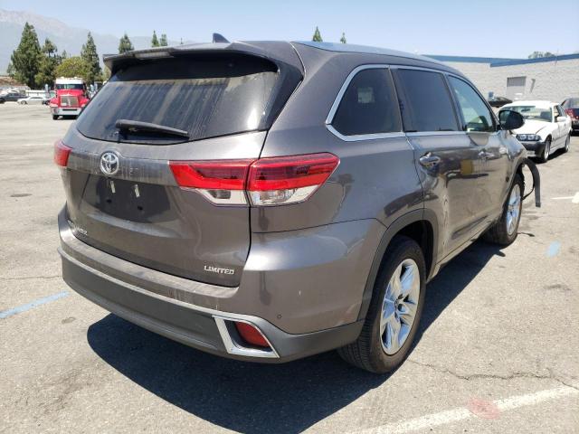 Photo 4 from auction – 2019 TOYOTA HIGHLANDER with VIN 5TDYZRFH4KS331643