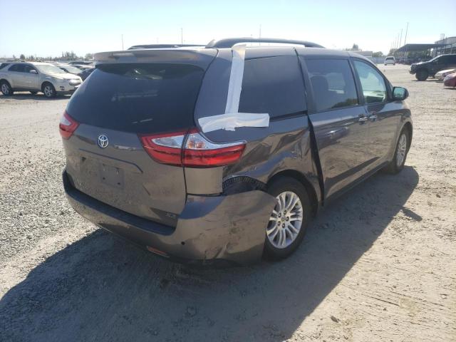 Photo 9 from auction – 2015 TOYOTA SIENNA XLE with VIN 5TDYK3DC0FS527495