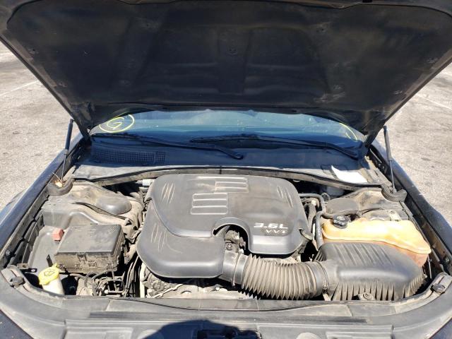 Photo 7 from auction – 2014 CHRYSLER 300 with VIN 2C3CCAAG0EH382611