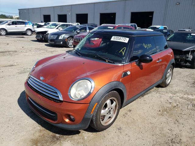 Photo 2 from auction – 2011 MINI COOPER with VIN WMWSU3C50BT096393