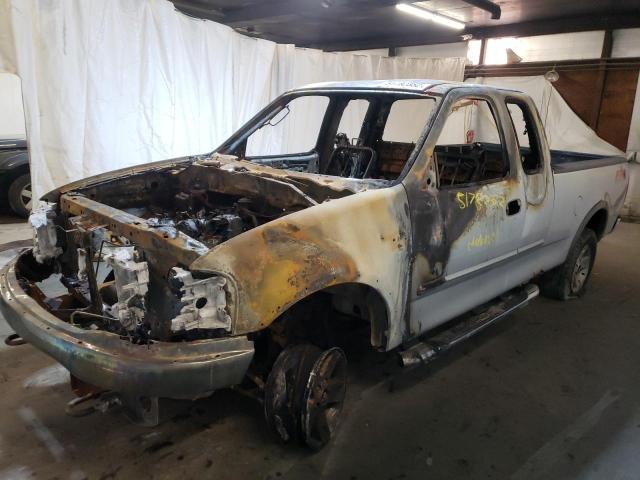 Photo 2 from auction – 2003 FORD F150 with VIN 2FTRX18L53CB15388