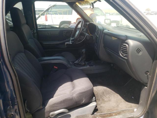 Photo 5 from auction – 2003 CHEVROLET BLAZER with VIN 1GNCT18X83K143838