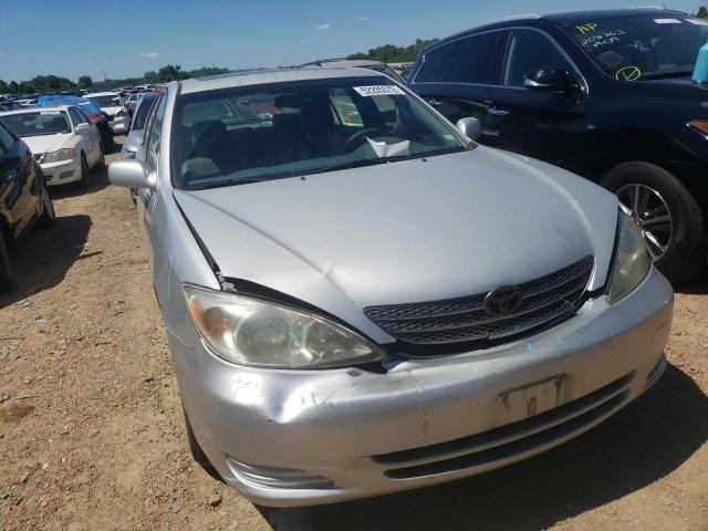 Photo 9 from auction – 2002 TOYOTA CAMRY LE with VIN 4T1BE30K92U560720