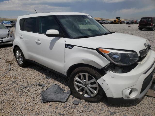 KIA SOUL + 2017 with VIN KNDJP3A55H7446997 - Photo from auction