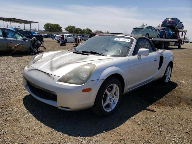 Photo 2 from auction – 2002 TOYOTA MR2 SPYDER with VIN JTDFR320520044495