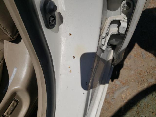Photo 10 from auction – 2000 TOYOTA AVALON with VIN 4T1BF28B9YU027478