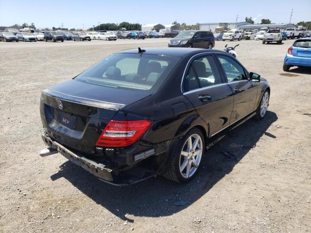 Photo 4 from auction – 2013 MERCEDES-BENZ C 250 with VIN WDDGF4HB4DA782822