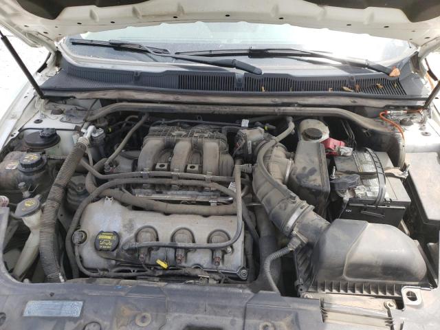 Photo 7 from auction – 2011 FORD TAURUS SE with VIN 1FAHP2DW6BG131510