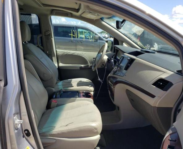 Photo 5 from auction – 2011 TOYOTA SIENNA XLE with VIN 5TDYK3DC0BS157112