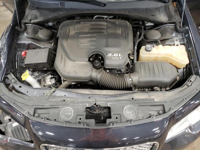 Photo 7 from auction – 2019 CHRYSLER 300 LIMITE with VIN 2C3CCAEG7KH528153