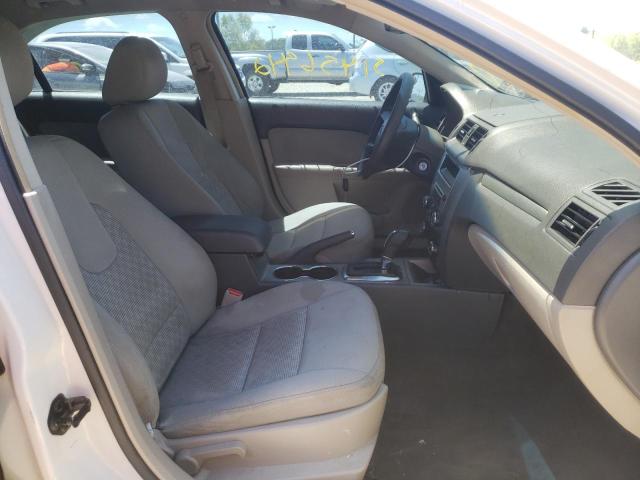 Photo 5 from auction – 2011 FORD FUSION S with VIN 3FAHP0GA5BR218439