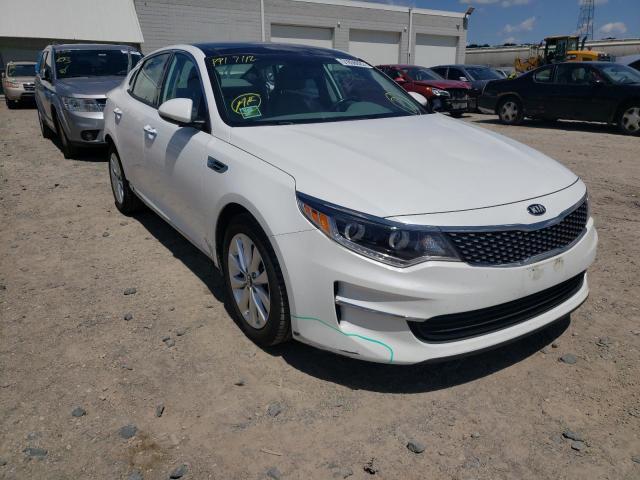 KIA OPTIMA EX 2016 with VIN 5XXGU4L30GG062815 - Photo from auction