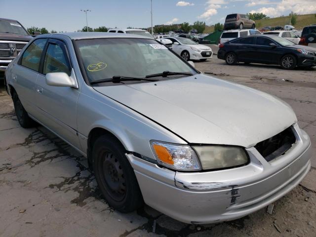 TOYOTA CAMRY CE 2000 with VIN JT2BG22K1Y0447892 - Photo from auction