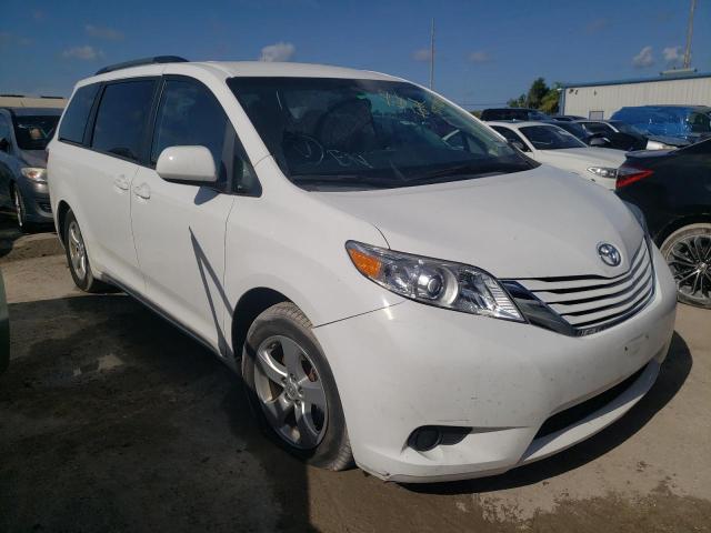 Photo 1 from auction – 2015 TOYOTA SIENNA LE with VIN 5TDKK3DC6FS621967