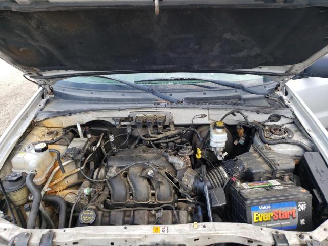 Photo 7 from auction – 2005 FORD ESCAPE XLT with VIN 1FMYU93175KA08619