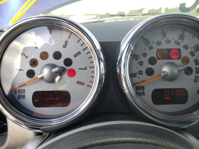 Photo 8 from auction – 2005 MINI COOPER S with VIN WMWRE33435TD91546