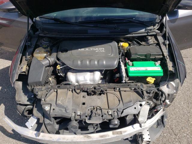 Photo 7 from auction – 2015 CHRYSLER 200 C with VIN 1C3CCCCB1FN501112
