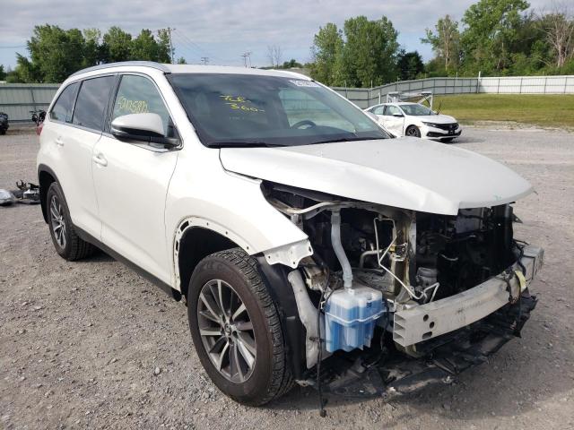 TOYOTA HIGHLANDER 2019 with VIN 5TDJZRFH1KS616138 - Photo from auction