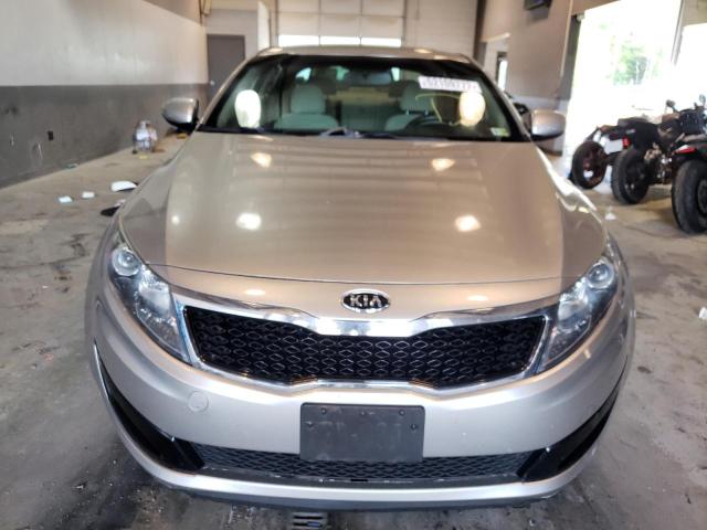 Photo 9 from auction – 2011 KIA OPTIMA LX with VIN KNAGM4A76B5175409