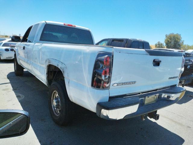 Photo 3 from auction – 2003 CHEVROLET SILVERADO with VIN 1GCHC29U93E237167