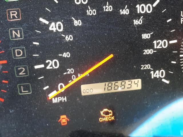 Photo 8 from auction – 2000 LEXUS ES 300 with VIN JT8BF28G5Y5082938