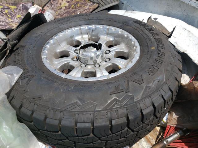 Photo 9 from auction – 2004 GMC SIERRA C25 with VIN 1GTHC23U94F246035