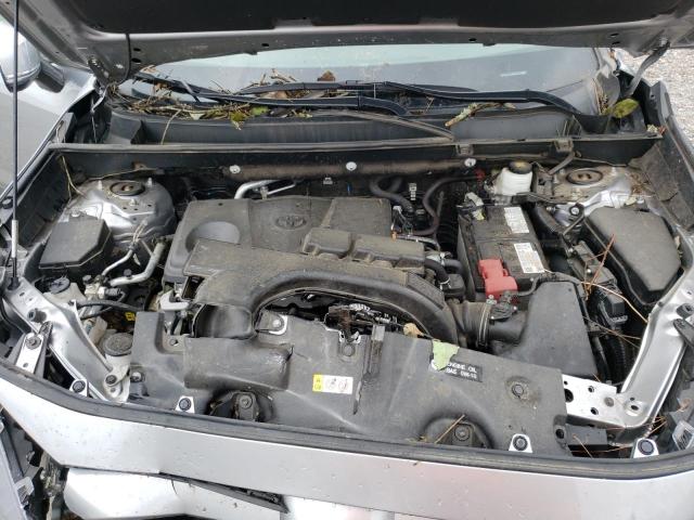 Photo 7 from auction – 2021 TOYOTA RAV4 XLE with VIN 2T3W1RFV1MC090468