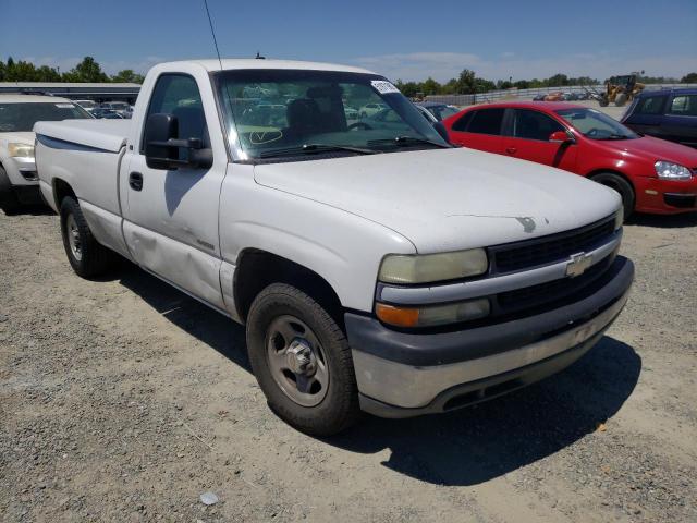 CHEVROLET SILVERADO 2002 with VIN 1GCEC14V72Z323632 - Photo from auction