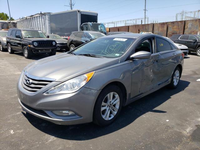 Photo 2 from auction – 2013 HYUNDAI SONATA GLS with VIN 5NPEB4AC2DH700627